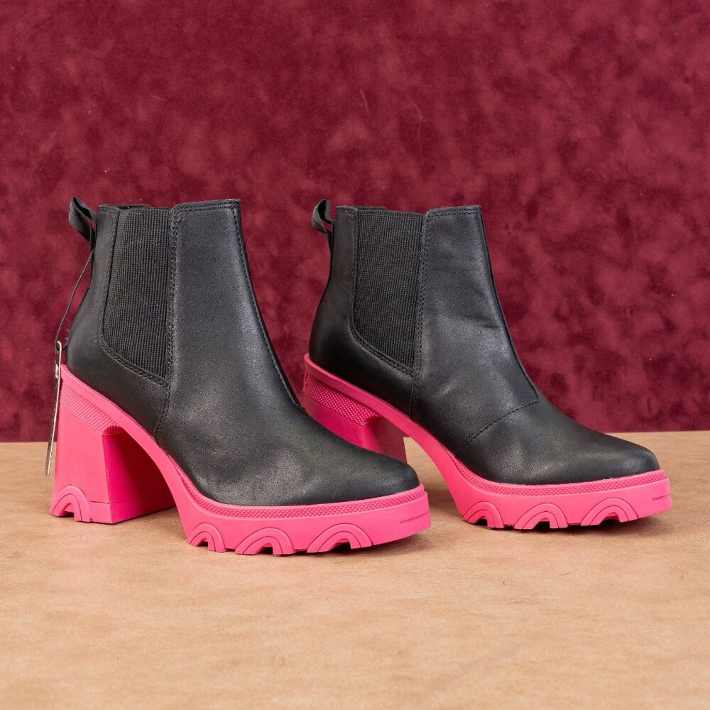 Sorel Black Chelsea Ankle Boots with Pink Chunky Heel